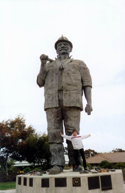 Mineworker's statue at Nuriotpa, Barossa Valley.